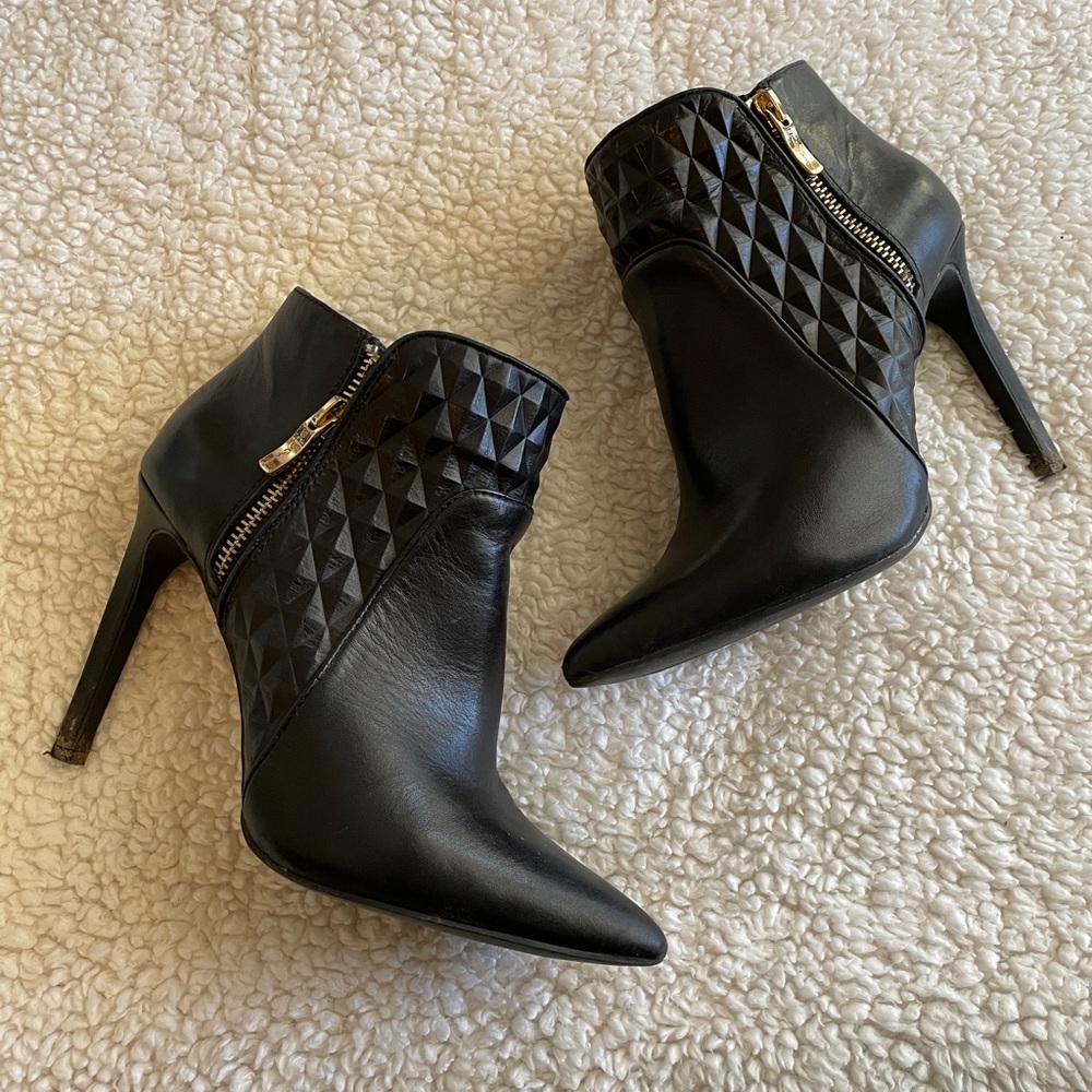 BCBGirls Black Quilted Leather Pointed Toe Ankle Booties with Gold Zippers - Picture 3 of 7